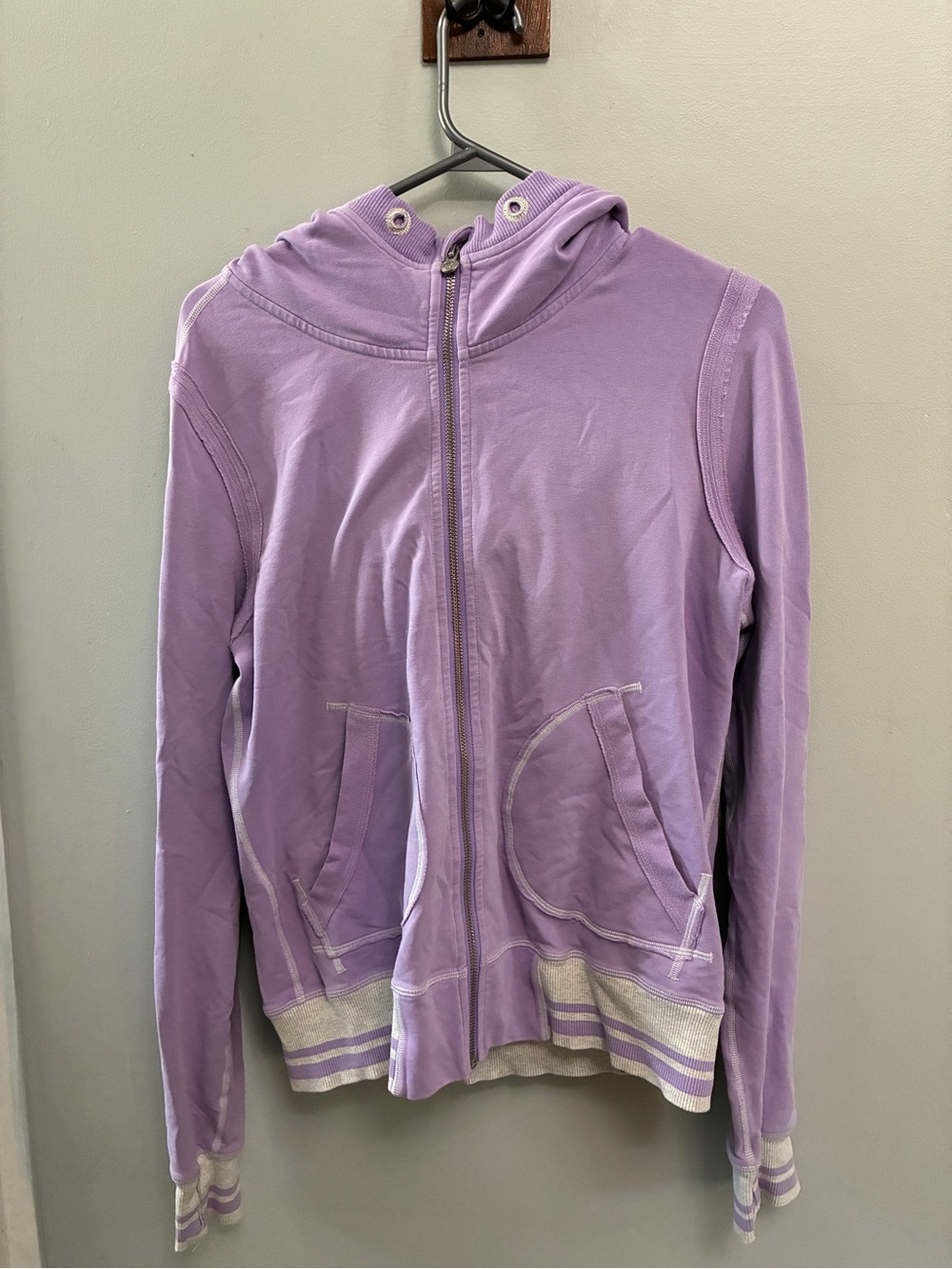 Rare Vintage Lululemon Y2K Flashback Full-Zip Hoodie - Size 10 (M/L)